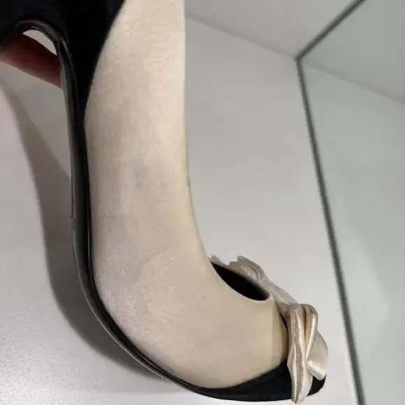 J.Crew Black Cream Two-Tone Stiletto Heel Bow Pointed Toe Pumps 8.5 - Picture 10 of 12